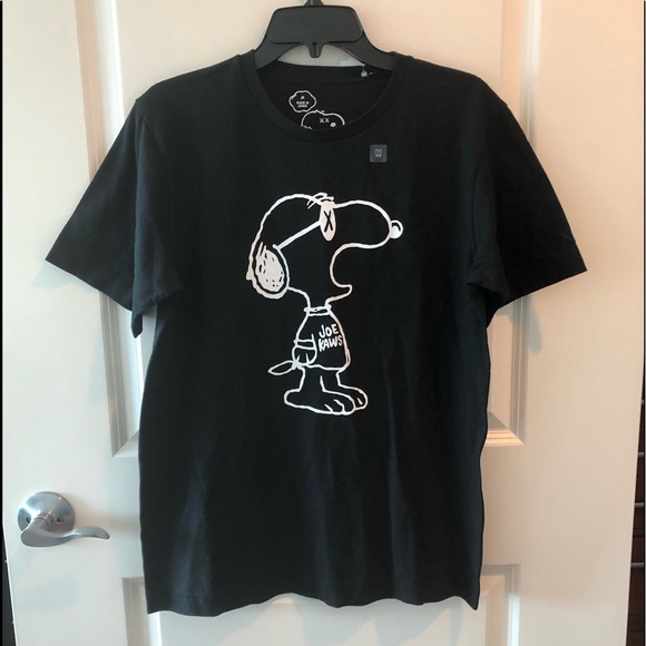 Kaws X Peanuts X Uniqlo Snoopy Joe Kaws Graphic Art T Shirt